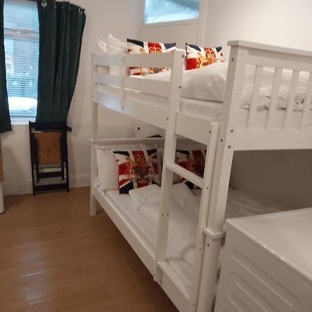 Stay In Edgware Road Guesthouse Лондон Экстерьер фото